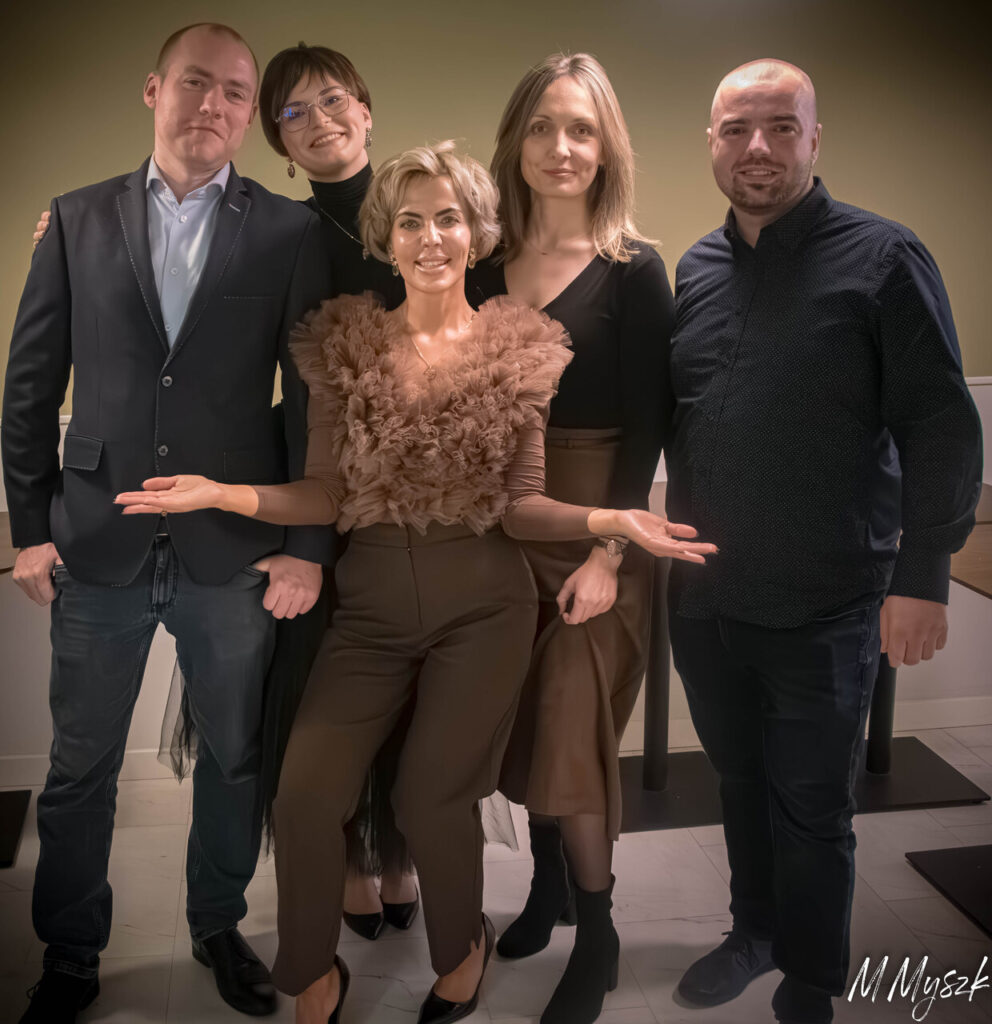 Literatura, emocje i życie – spotkanie z Elżbietą Hossą-Lenglain
